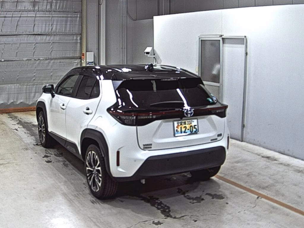 TOYOTA YARIS CROSS