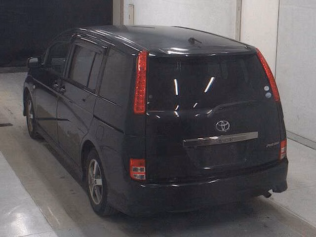 TOYOTA ISIS