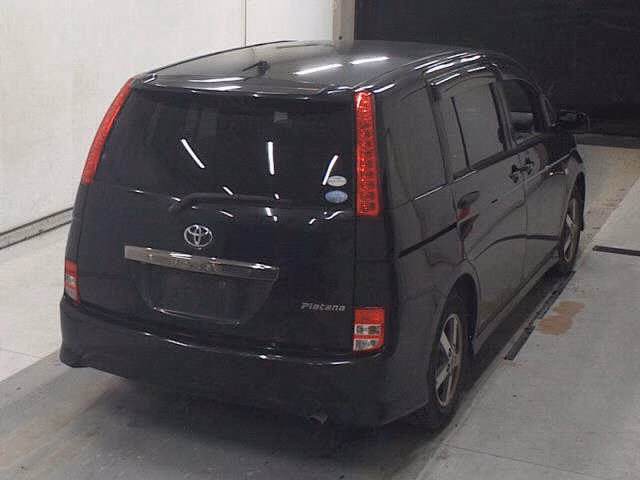 TOYOTA ISIS