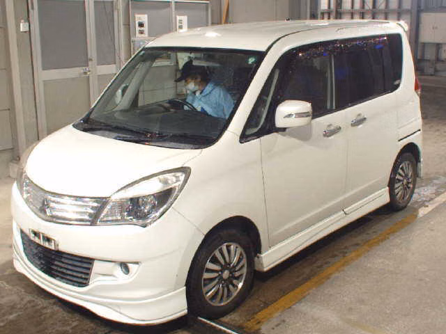 MITSUBISHI DELICA D:2