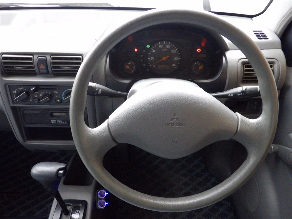 MITSUBISHI MINICA