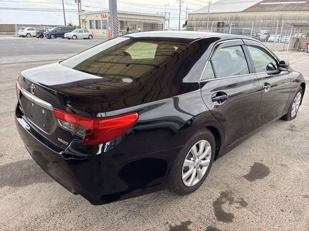 TOYOTA MARK X