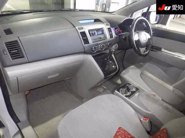 MAZDA MPV