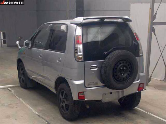 DAIHATSU TERIOS KID