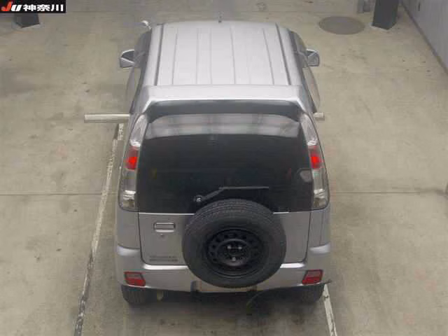 DAIHATSU TERIOS KID
