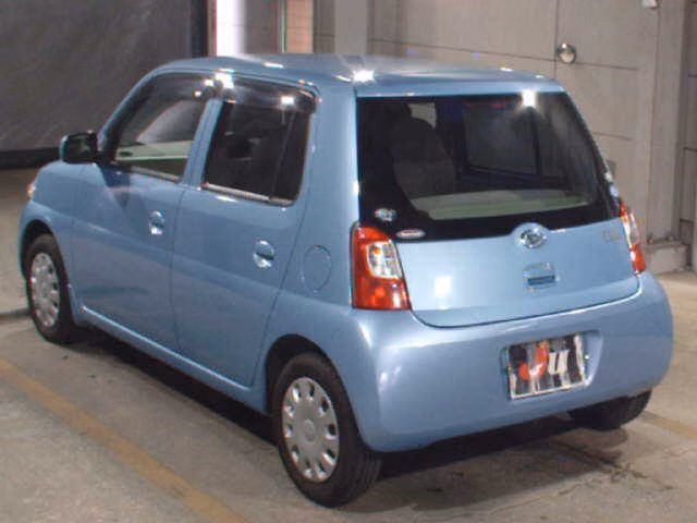 DAIHATSU ESSE