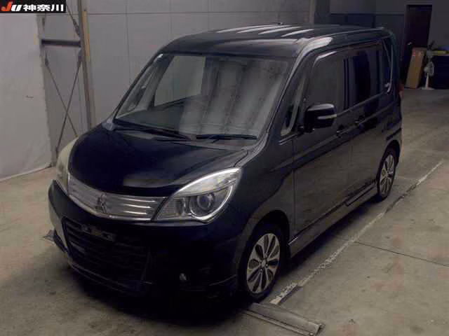 MITSUBISHI DELICA D:2