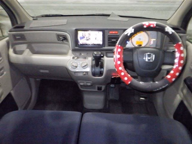 HONDA LIFE