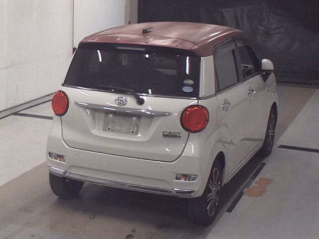 DAIHATSU CAST