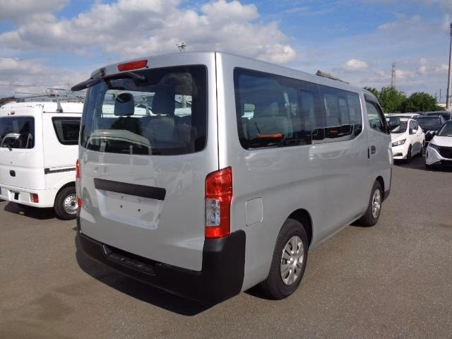 NISSAN CARAVAN