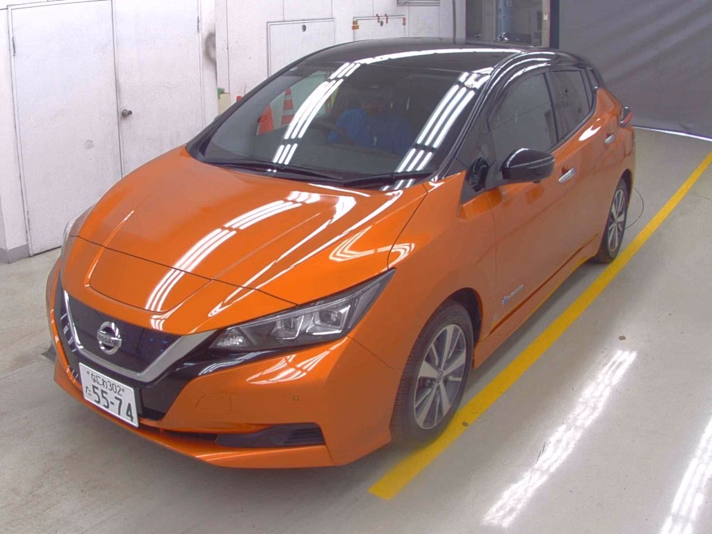 NISSAN LEAF