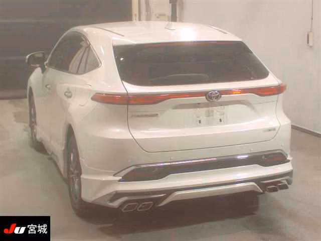 TOYOTA HARRIER