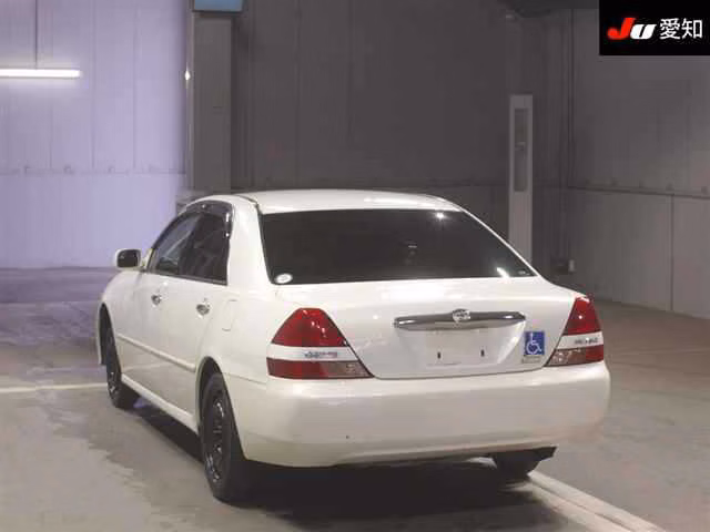 TOYOTA MARK II