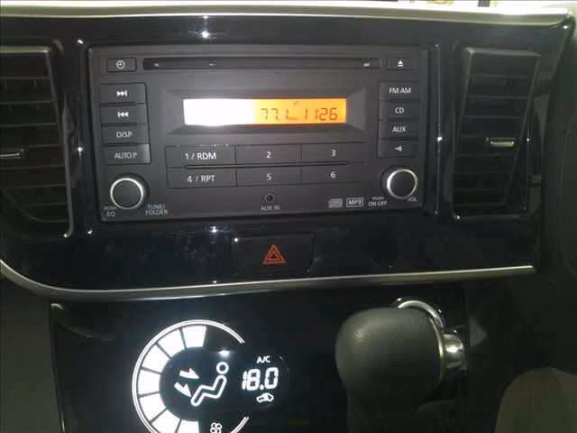 MITSUBISHI EK SPACE
