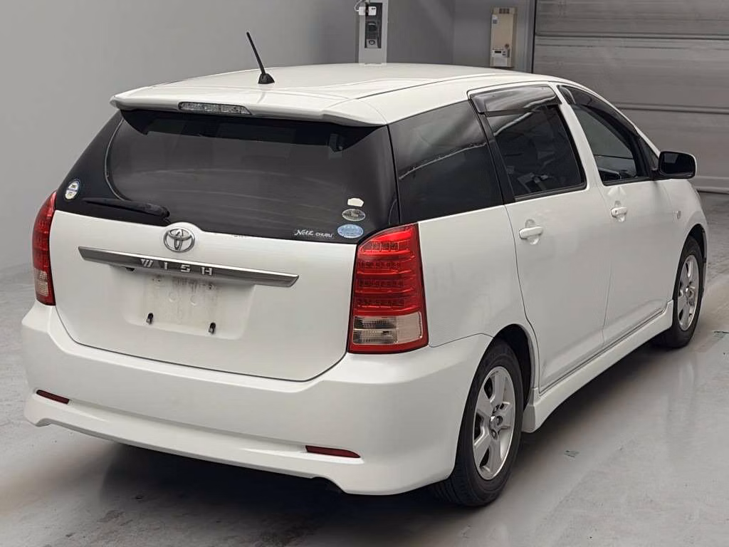 TOYOTA WISH