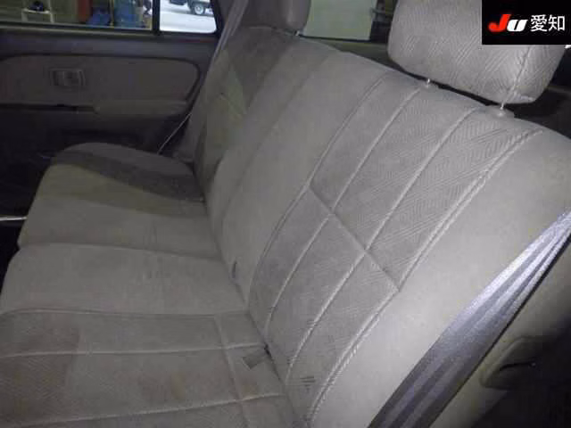 TOYOTA HILUX SURF