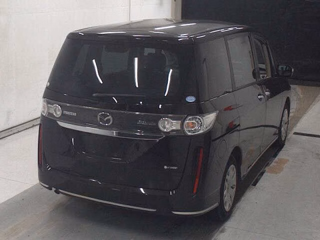 MAZDA BIANTE