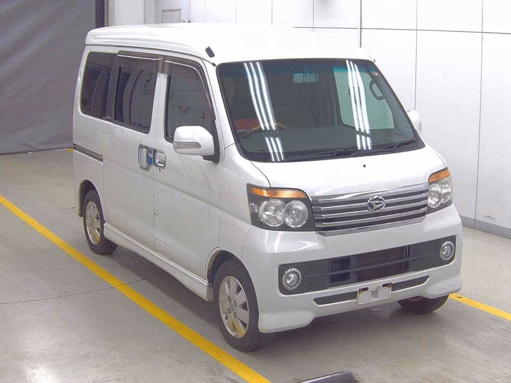 DAIHATSU ATRAI