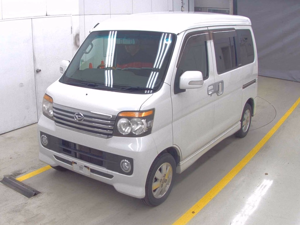 DAIHATSU ATRAI