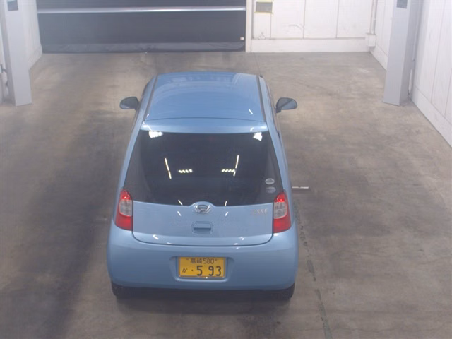 DAIHATSU ESSE