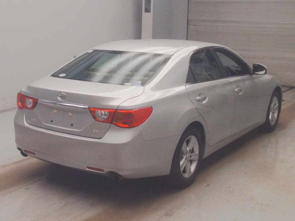 TOYOTA MARK X