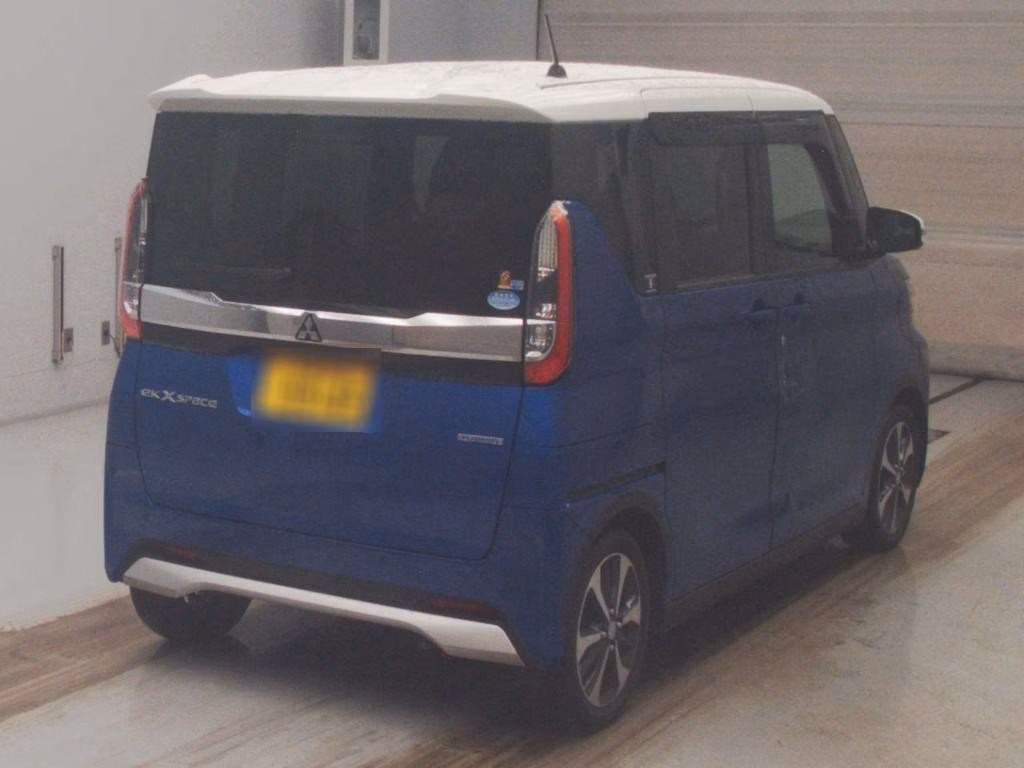MITSUBISHI EK SPACE