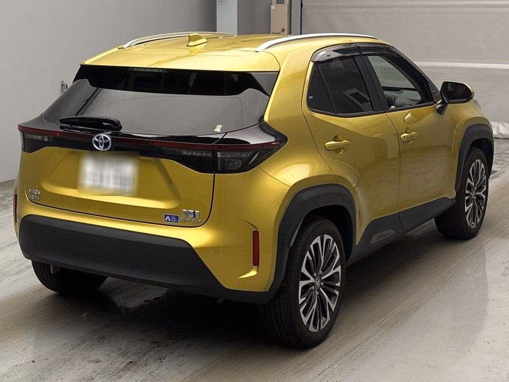 TOYOTA YARIS CROSS