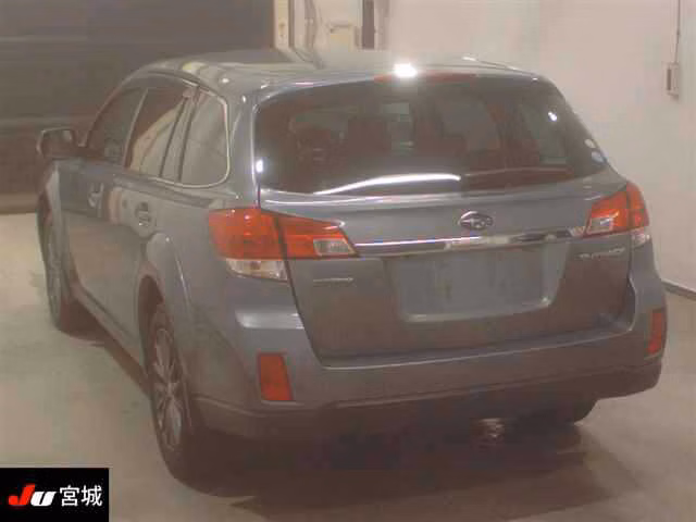 SUBARU OUTBACK