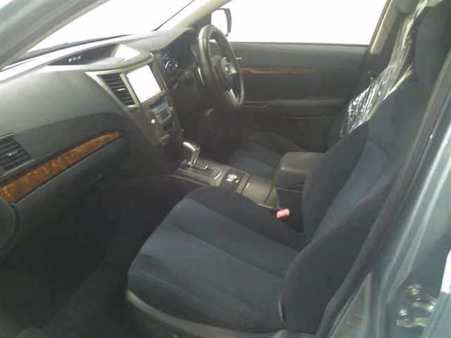 SUBARU OUTBACK