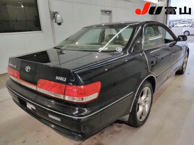 TOYOTA MARK II