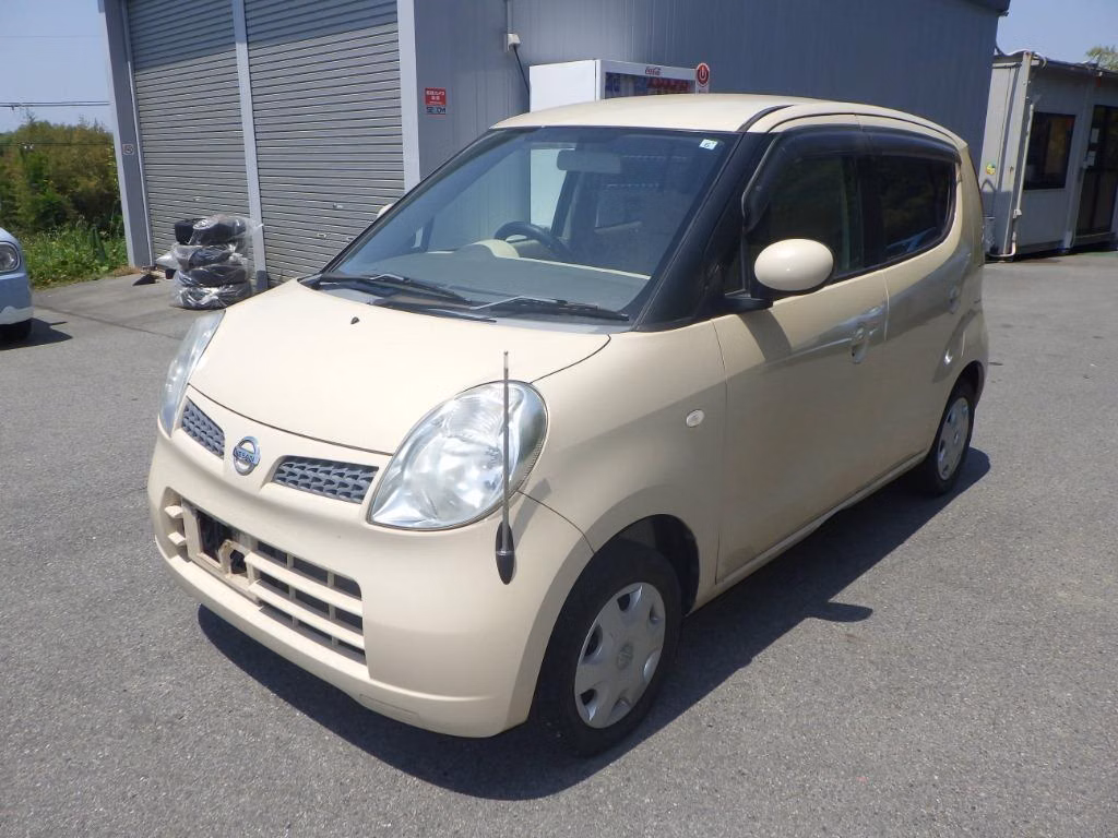 NISSAN MOCO