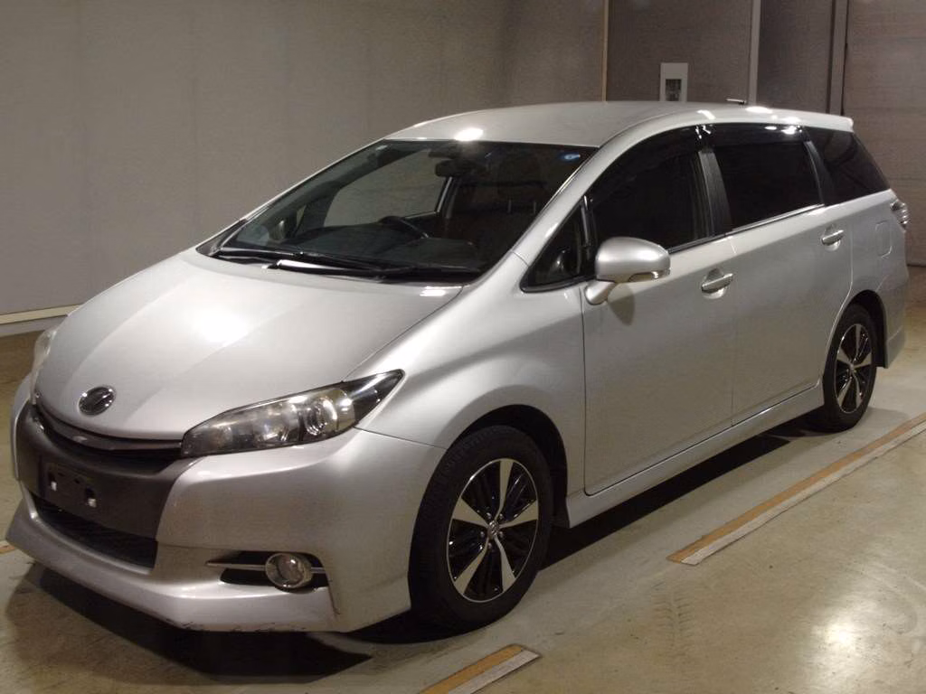 TOYOTA WISH