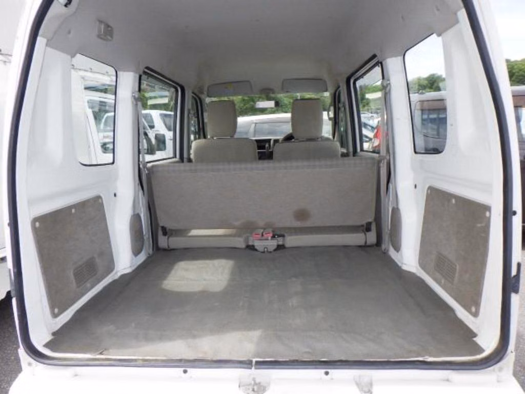 MITSUBISHI MINICAB