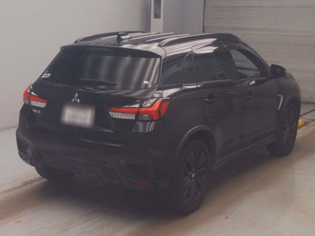 MITSUBISHI RVR