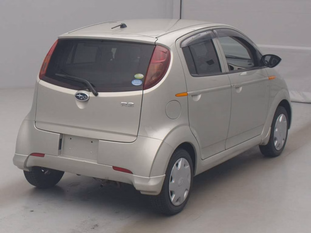 SUBARU R2