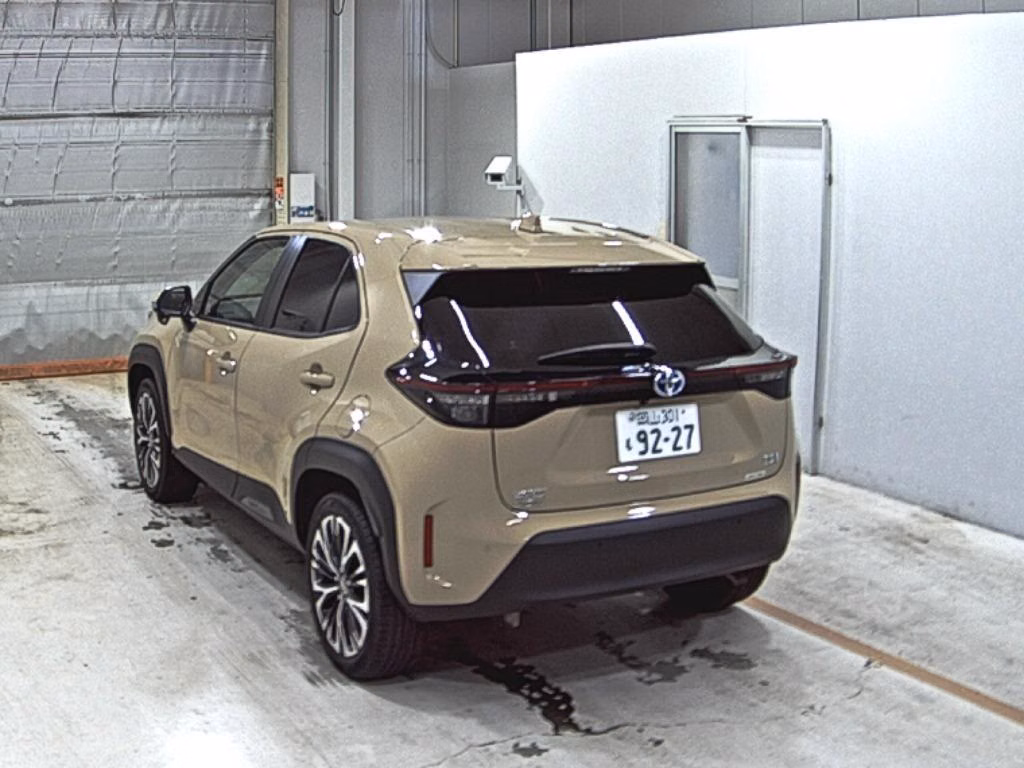 TOYOTA YARIS CROSS