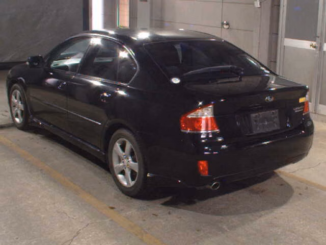 SUBARU LEGACY B4
