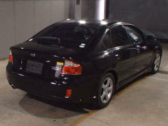 SUBARU LEGACY B4