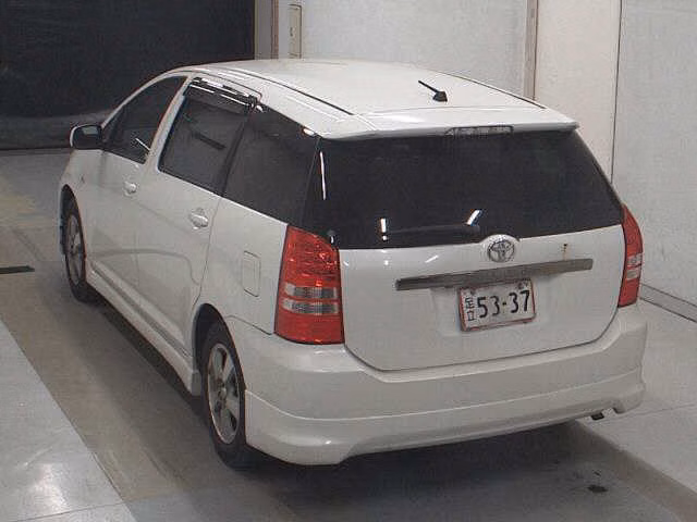 TOYOTA WISH