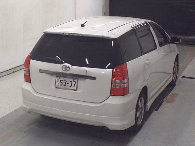TOYOTA WISH