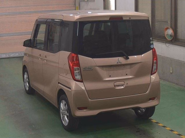 MITSUBISHI EK SPACE