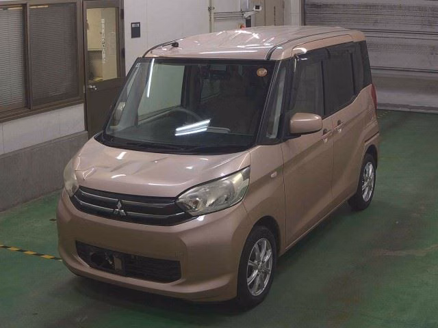 MITSUBISHI EK SPACE