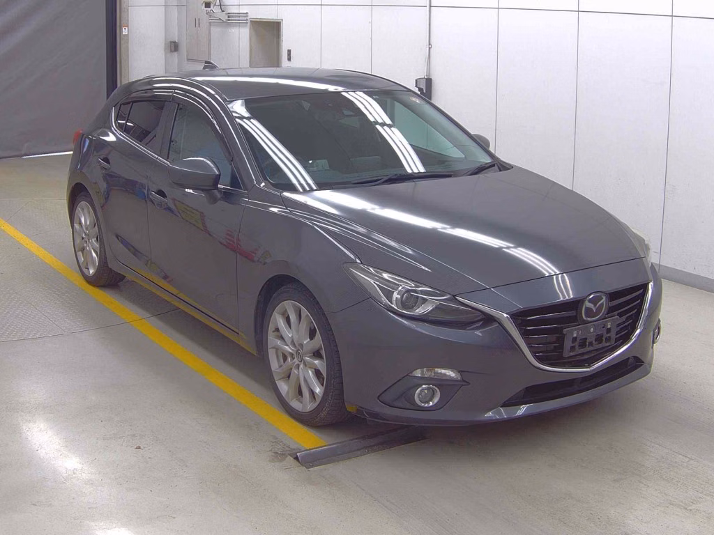 MAZDA AXELA