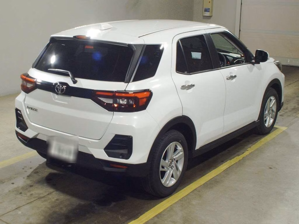 TOYOTA RAIZE