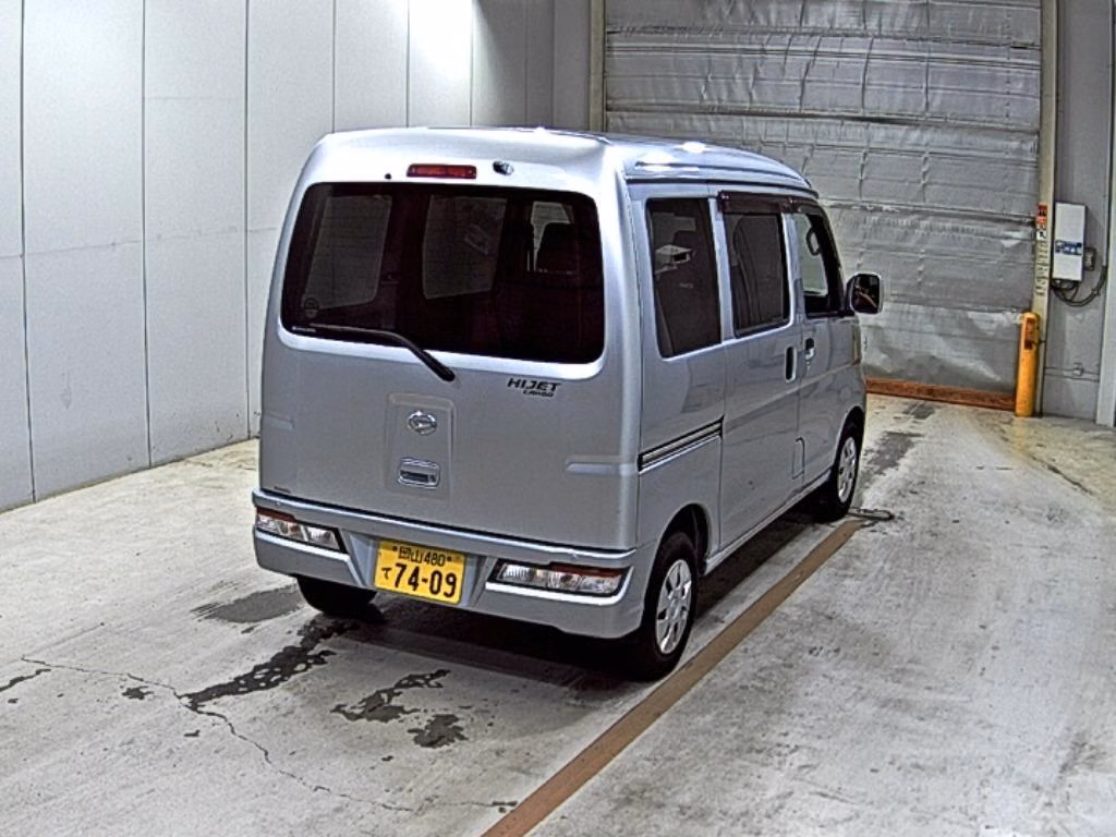 DAIHATSU HIJET