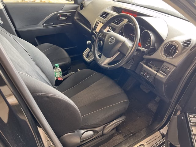 NISSAN LAFESTA