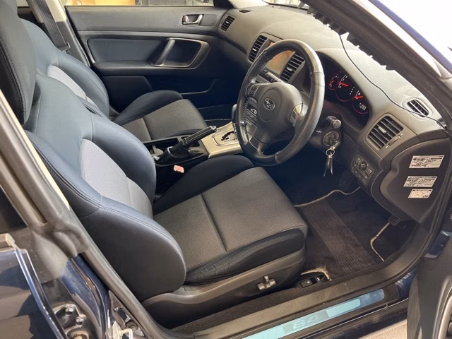 SUBARU LEGACY B4