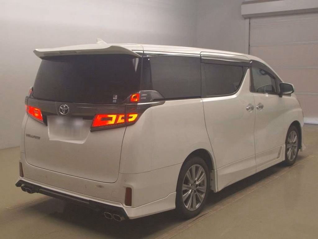 TOYOTA VELLFIRE