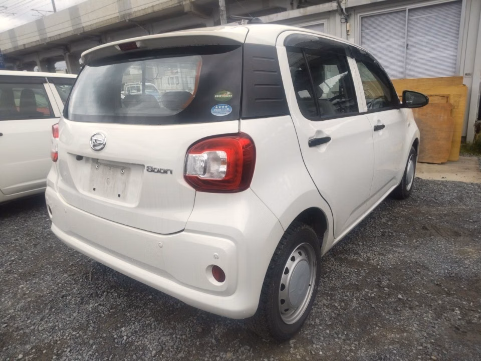 DAIHATSU BOON