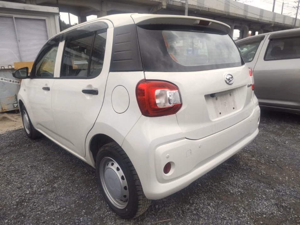DAIHATSU BOON